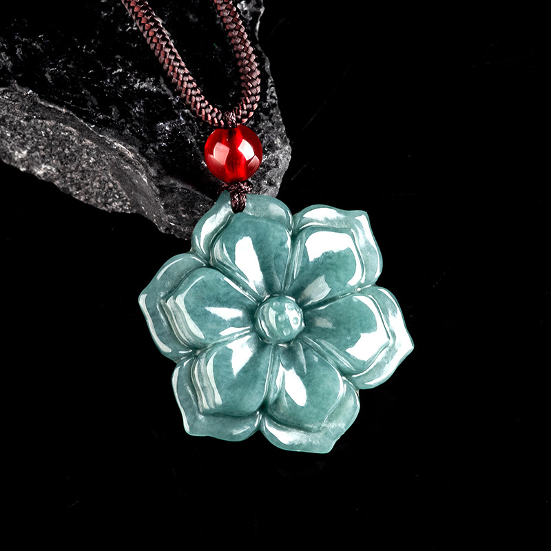 Burmese Jadeite Flower Pendant - đánh giá và giá Vintage Fashion Accessories