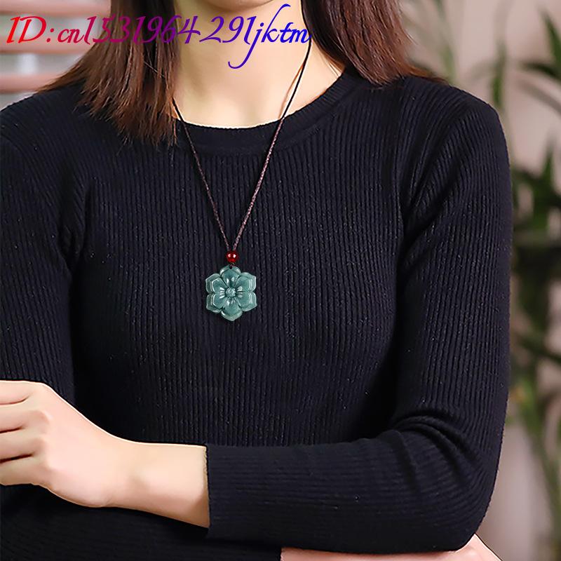 Burmese Jadeite Flower Pendant - đánh giá và giá Vintage Fashion Accessories