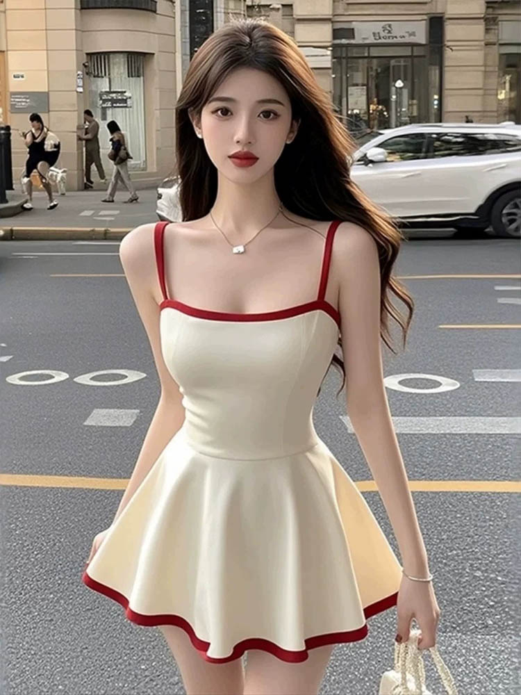 Dress with Square Neck Trim Su - đánh giá và giá Vintage Fashion Campaigns