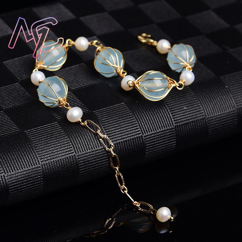 Blue Natural Jade Bead Earring - đánh giá và giá Vintage Fashion Designers